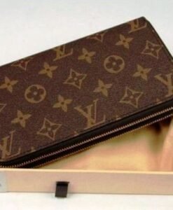 Lv Clutches